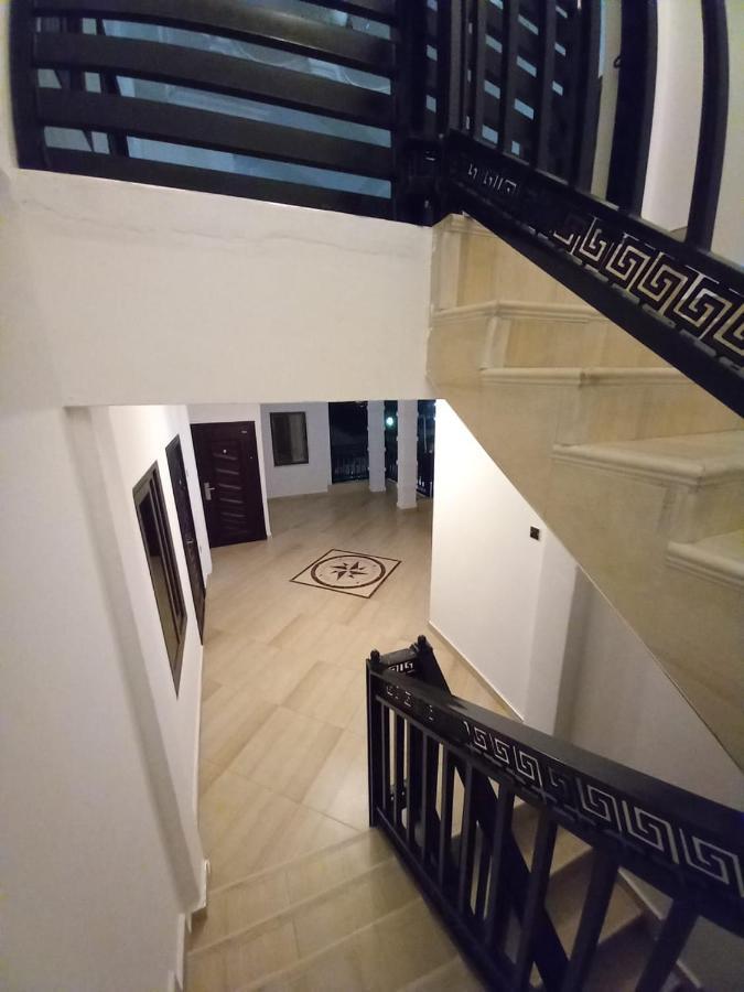 Baffour Apartments Adiebeba المظهر الخارجي الصورة