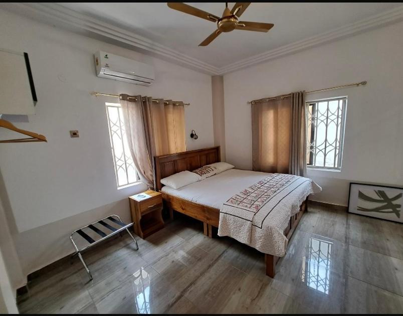 Baffour Apartments Adiebeba المظهر الخارجي الصورة