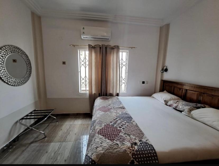 Baffour Apartments Adiebeba المظهر الخارجي الصورة
