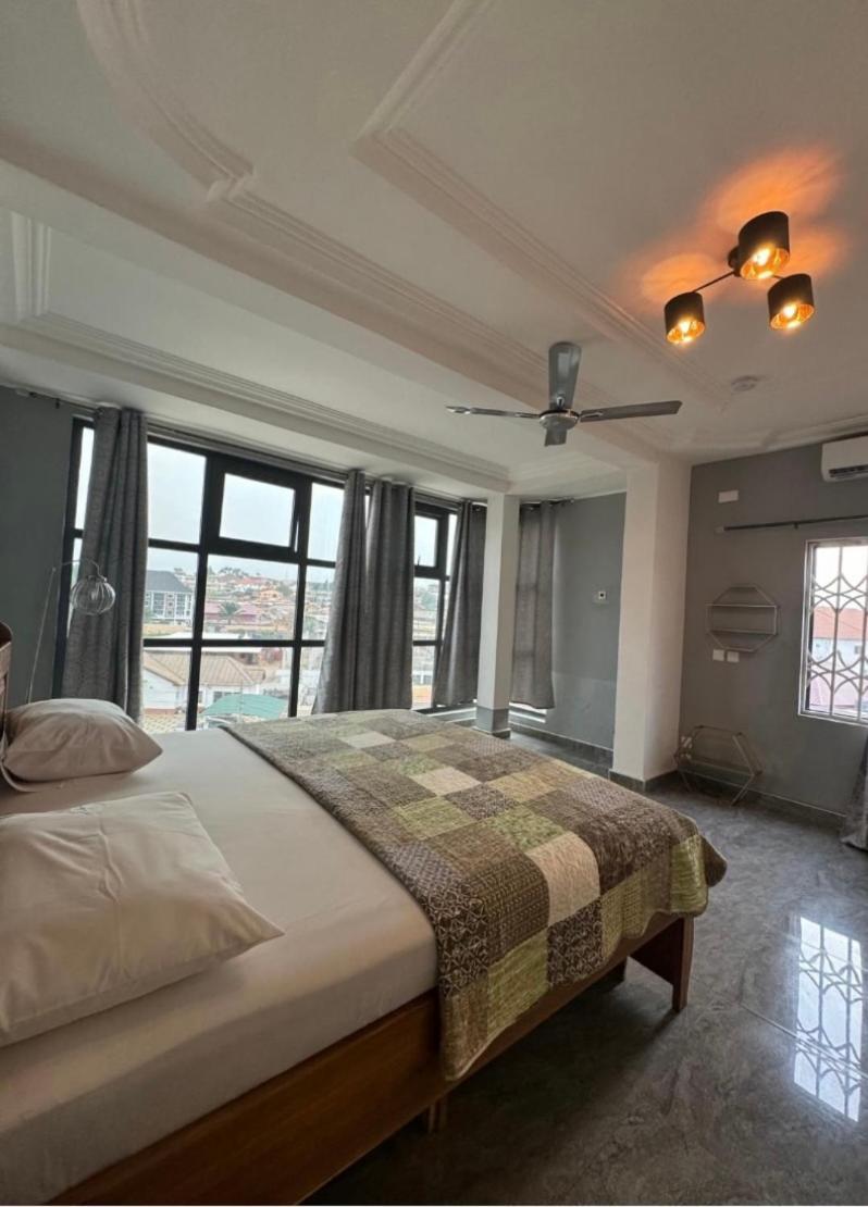 Baffour Apartments Adiebeba المظهر الخارجي الصورة